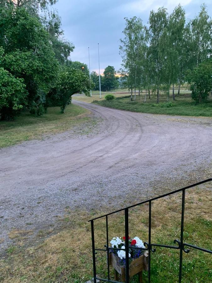 Affittacamere Eds Bruk Basecamp Edsbruk Esterno foto