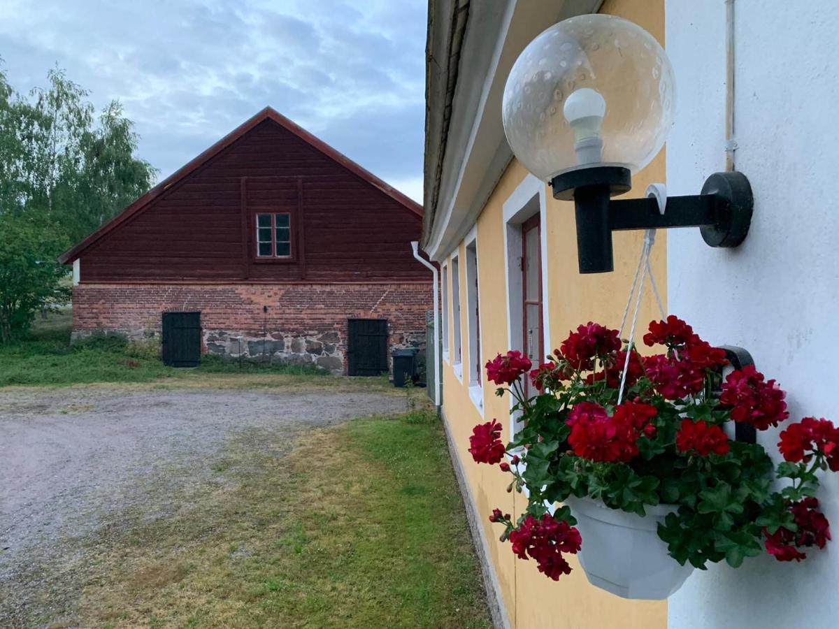 Affittacamere Eds Bruk Basecamp Edsbruk Esterno foto