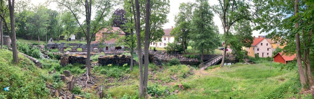 Affittacamere Eds Bruk Basecamp Edsbruk Esterno foto