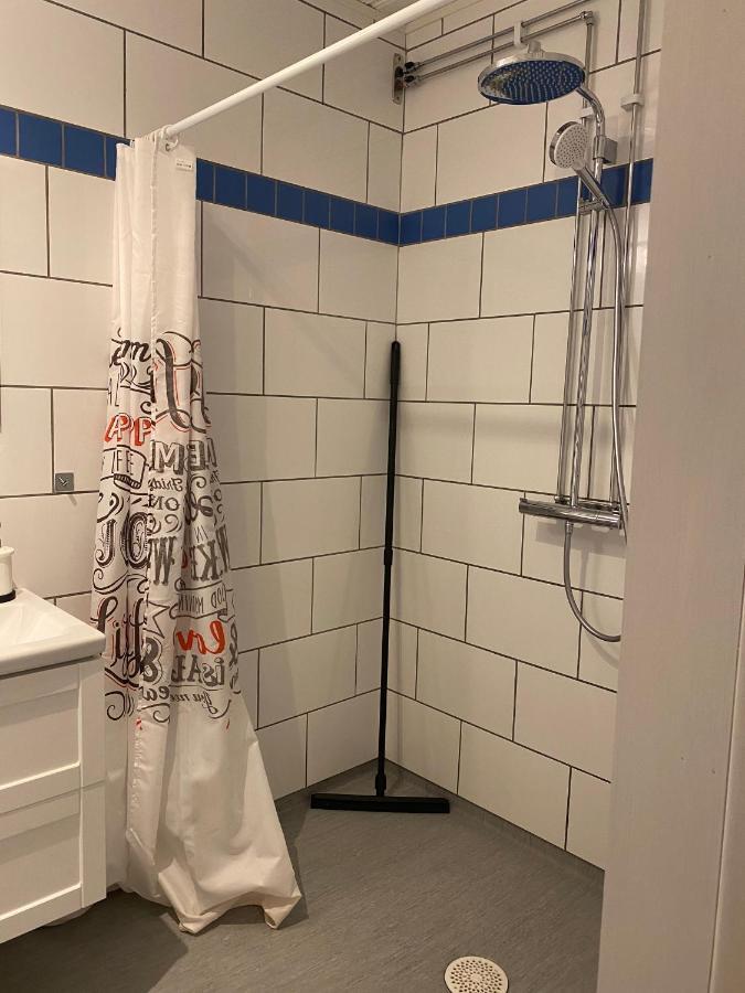 Affittacamere Eds Bruk Basecamp Edsbruk Esterno foto